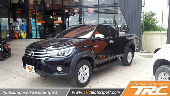 โป่งล้อ REVO 2015 ทรง TRD DESING โป่งเย็บ 6 นิ้ว สีดำด้าน ฝั่งน๊อตหลอก